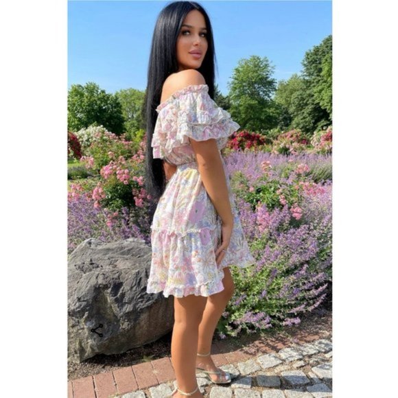 White Floral Print Short Sleeve Off Shoulder Ruffle Tiered Mini Dress - Picture 6 of 15